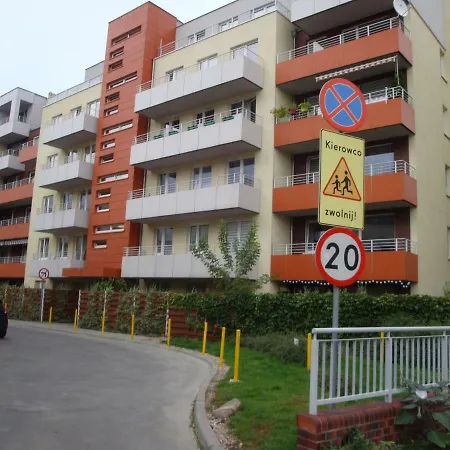 Livingroom_wroc_mosiezna 아파트